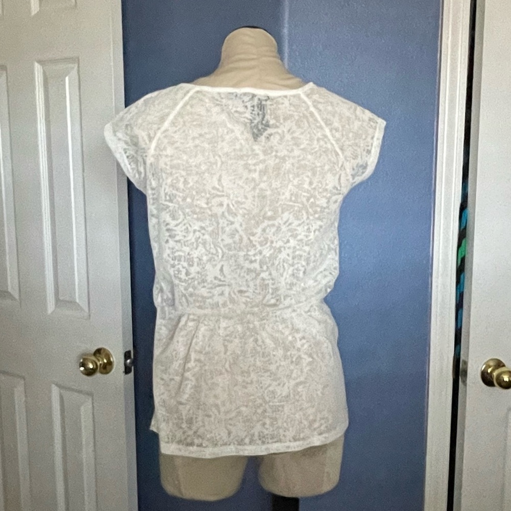 The Limited Cream Peplum Lace Women's Top - Picture 4 of 5